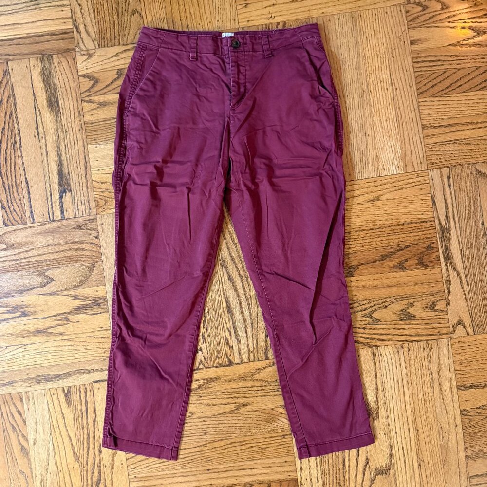 Gap Girlfriend Khaki pants, burgundy wine, size 2